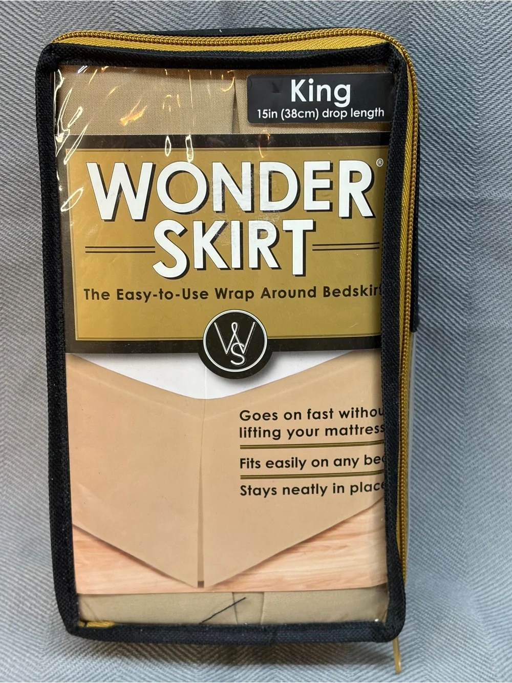 NWT Wonder skirt king size bed skirt with 15 inch drop color taupe split corner